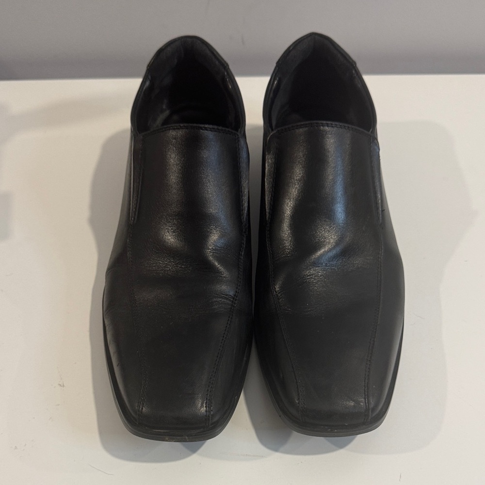 Men’s Aldo black slip on dress loafers